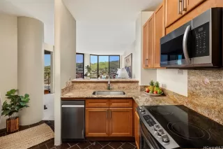 Photo #4: 202607394 Listing 