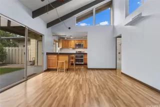 Photo #3: 202607418 Listing 