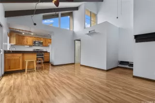 Photo #4: 202607418 Listing 