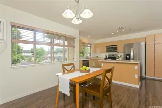 Photo #5: 202607428 Listing 