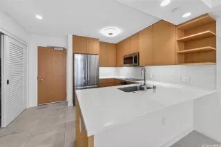 Photo #4: 202607439 Listing 