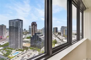 Photo #4: 202607440 Listing 