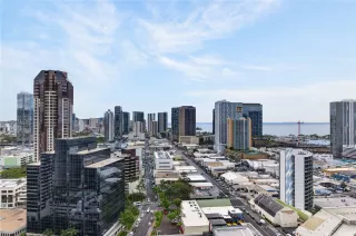 Photo #6: 202607440 Listing 