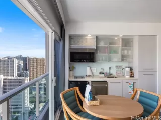 Photo #5: 202607454 Listing 