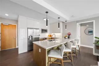 Photo #4: 202607487 Listing 