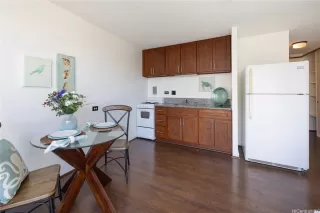 Photo #3: 202607533 Listing 