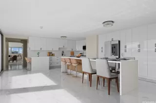 Photo #6: 202607568 Listing 