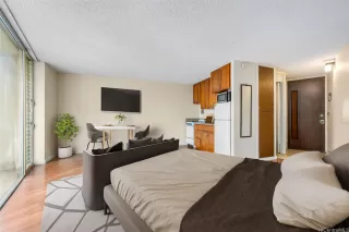 Photo #2: 202607569 Listing 