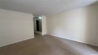 Photo #2: 202607576 Listing 