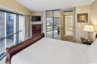 Photo #2: 202607587 Listing 