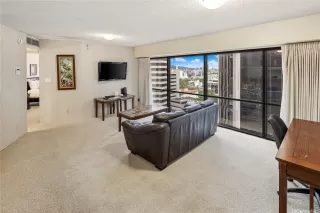 Photo #4: 202607587 Listing 