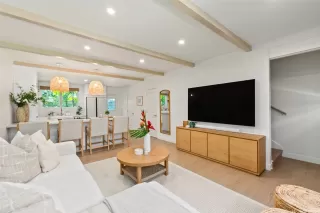 Photo #2: 202607588 Listing 