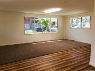 Photo #5: 202607593 Listing 