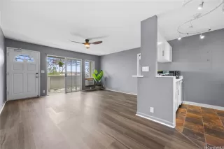 Photo #2: 202607597 Listing 