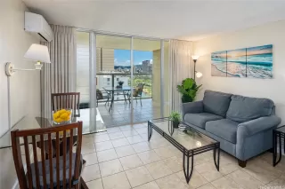 Photo #3: 202607602 Listing 