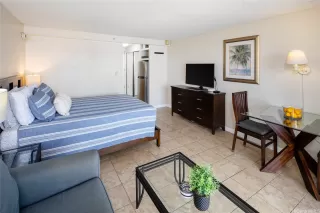 Photo #5: 202607602 Listing 