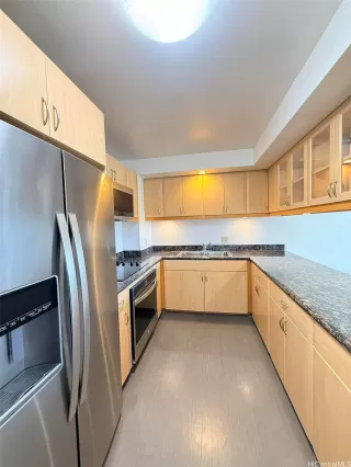Photo #2: 202607606 Listing 