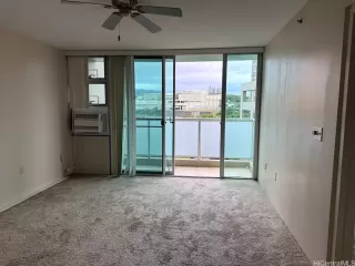 Photo #4: 202607616 Listing 