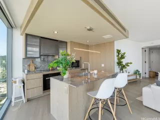 Photo #6: 202607621 Listing 