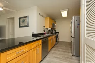 Photo #4: 202607628 Listing 