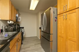 Photo #5: 202607628 Listing 