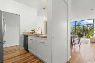 Photo #2: 202607643 Listing 