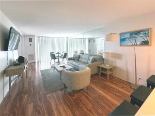 Photo #2: 202607668 Listing 