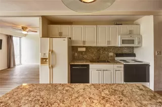 Photo #3: 202607676 Listing 