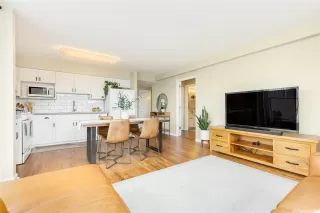 Photo #3: 202607681 Listing 