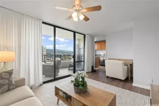 Photo #4: 202607697 Listing 