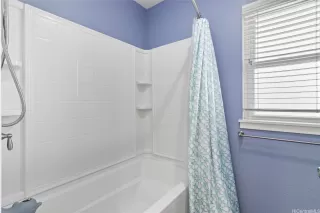 Photo #6: 202607698 Listing 