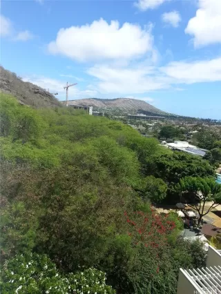 Photo #4: 202607725 Listing 