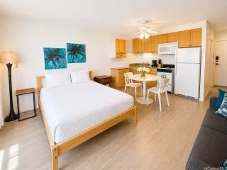 Photo #2: 202607736 Listing 