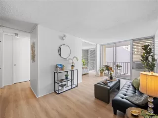 Photo #6: 202607739 Listing 