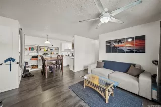 Photo #5: 202607748 Listing 