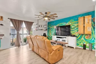 Photo #6: 202607758 Listing 