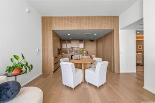 Photo #6: 202607762 Listing 