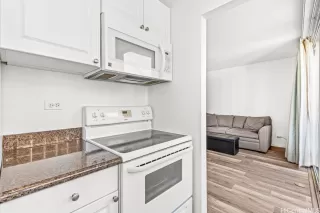 Photo #5: 202607778 Listing 