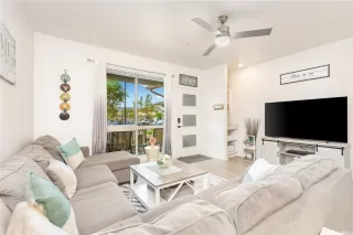 Photo #3: 202607782 Listing 