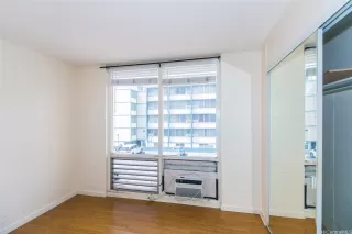 Photo #4: 202607785 Listing 