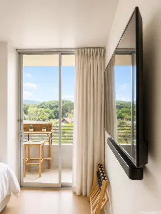 Photo #5: 202607793 Listing 