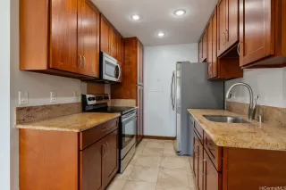 Photo #5: 202607815 Listing 