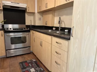 Photo #5: 202607822 Listing 