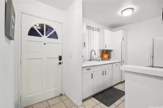 Photo #3: 202607835 Listing 