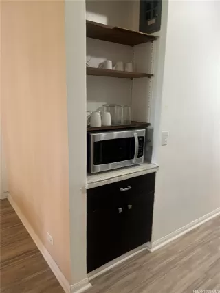 Photo #5: 202607838 Listing 