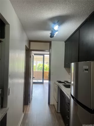 Photo #6: 202607838 Listing 