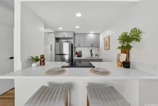 Photo #3: 202607873 Listing 