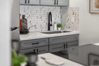 Photo #6: 202607873 Listing 