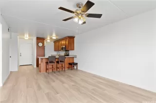 Photo #3: 202607879 Listing 