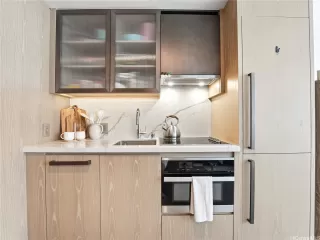 Photo #5: 202607883 Listing 